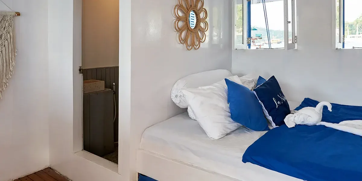 Private Sea View Cabin - Image 1